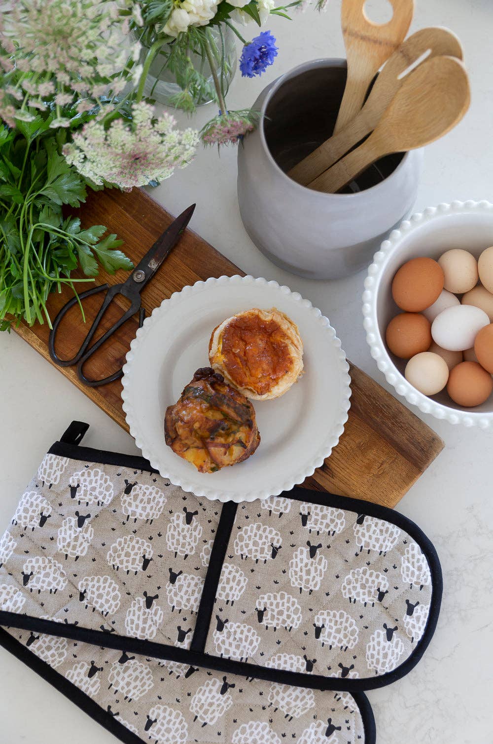 Grey Sheep Double Oven Glove