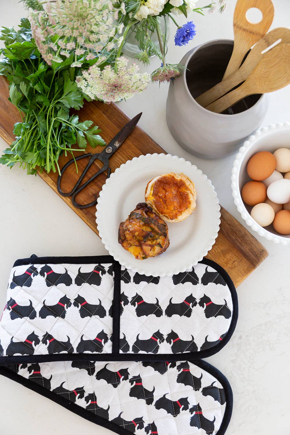 Double Oven Glove - Scottie Dogs
