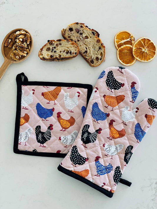 Bright Hens Oven Glove & Pot Holder Set