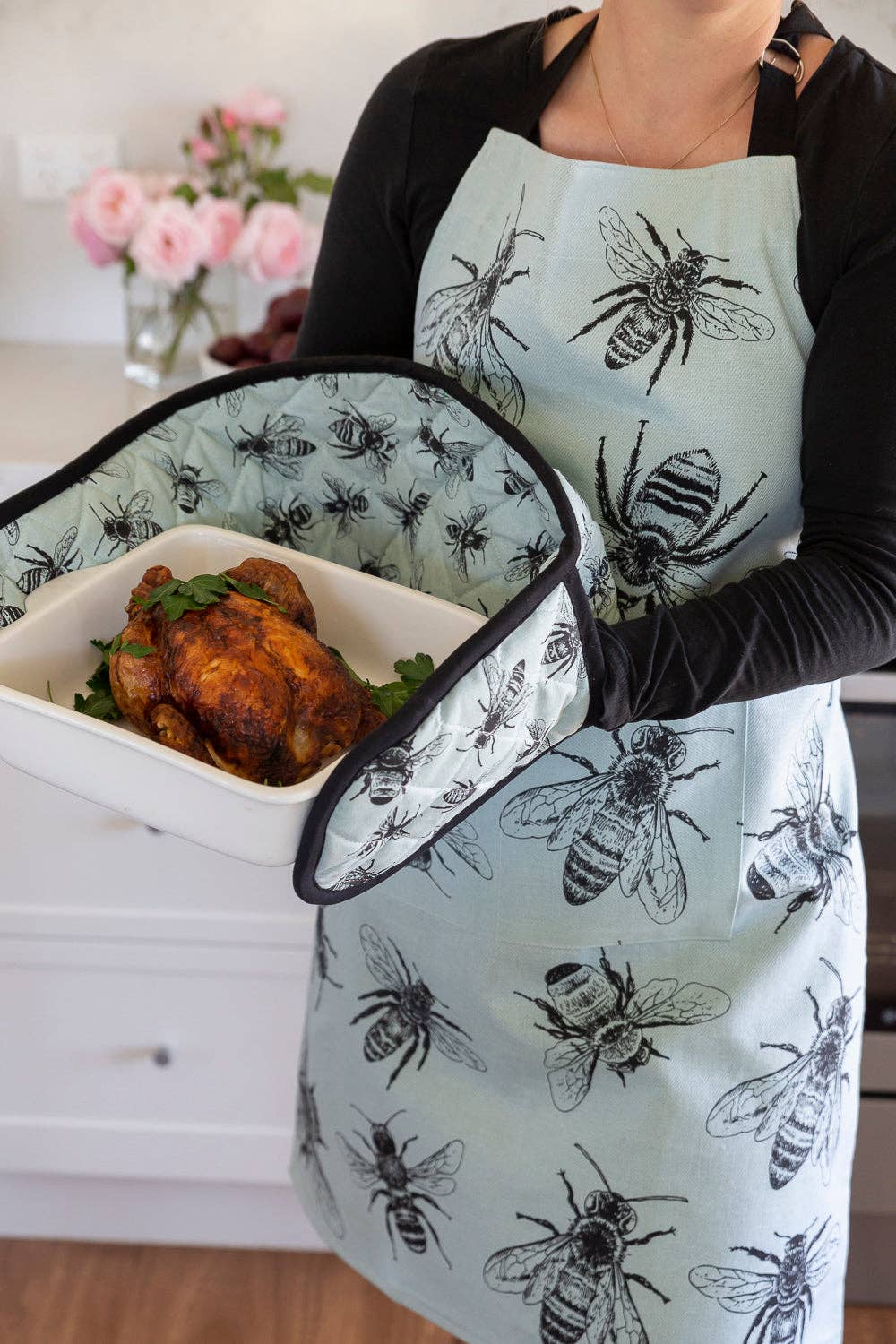 Sketch Bee Double Oven Glove
